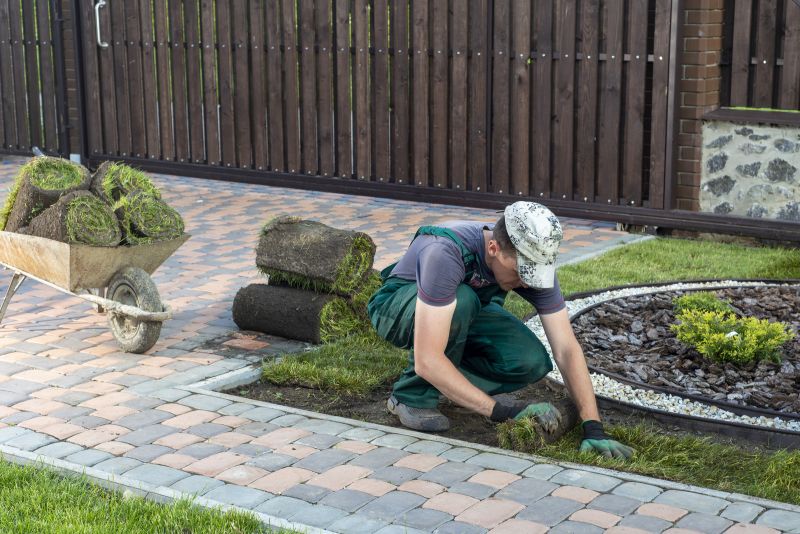 Privacy Landscaping in Honolulu, HI