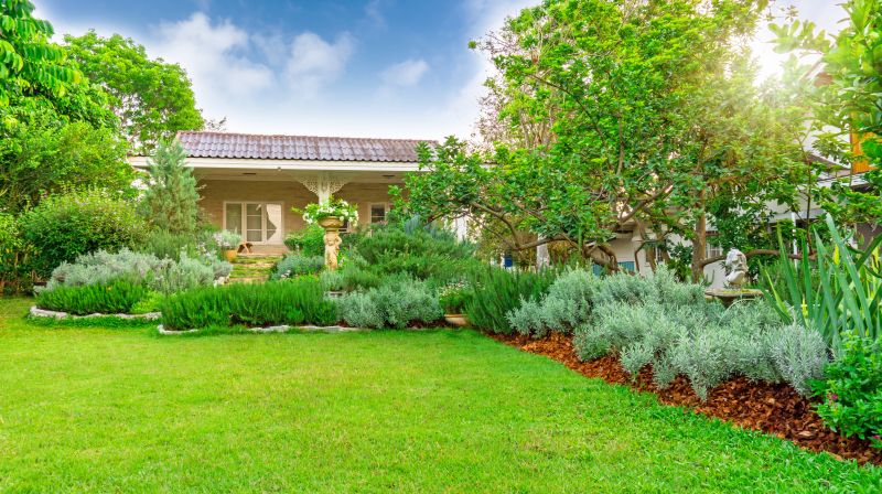 Residential Mulching in Ventura County, CA
